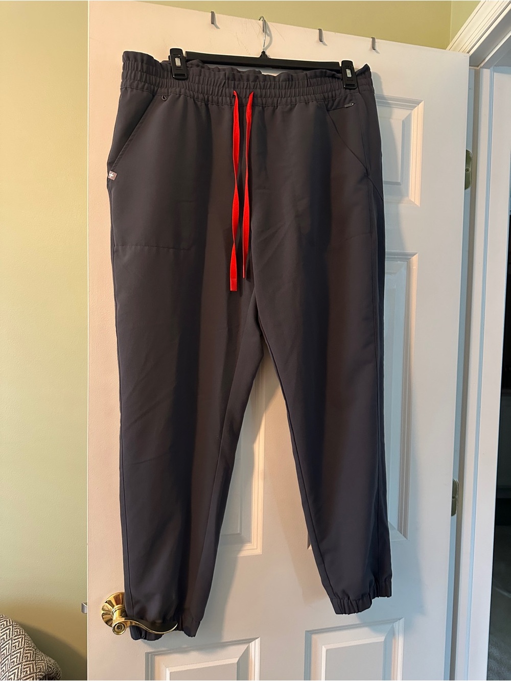 Figs Women’s Scrub Bottoms Joggers